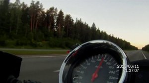 Suzuki GSX 1400 and CZ-350 472.6 top speed (2ой заезд)
