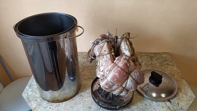 Копчение свиных рёбрышек в коптильне 