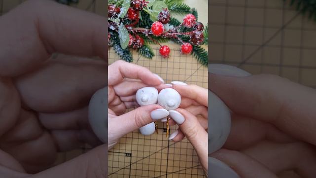 МК "Горох" Урок 2 наносим два слоя массы папье-маше смотреть онлайн