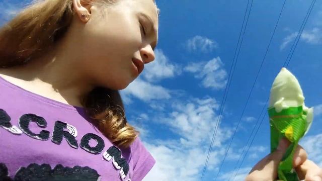 ?ГУЛЯЕМ ПО ДАЧЕ +РОЗЫГРЫШ? смотреть онлайн