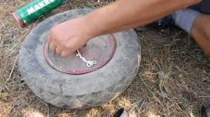 Ремонт колеса на тачке монтажной пенной. (Баня).