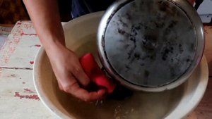 Как отмыть кастрюлю. Супер способ.