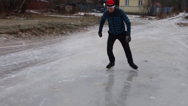 НА КОНЬКАХ ПО ДЕРЕВНЕ! КАПРИЗЫ ПОГОДЫ, НО МЫ НЕ УНЫВАЕМ. смотреть онлайн