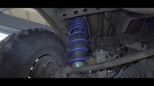 Установка пневмоподвески на внедорожник Toyota Land Cruiser