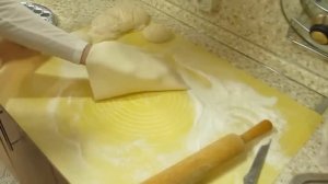 Как пользоваться пельменницей.