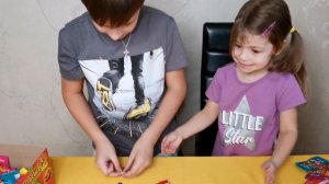 Скрепыши 2. Настя и Влад открыли коробку 200 штук. Собрали коллекцию?