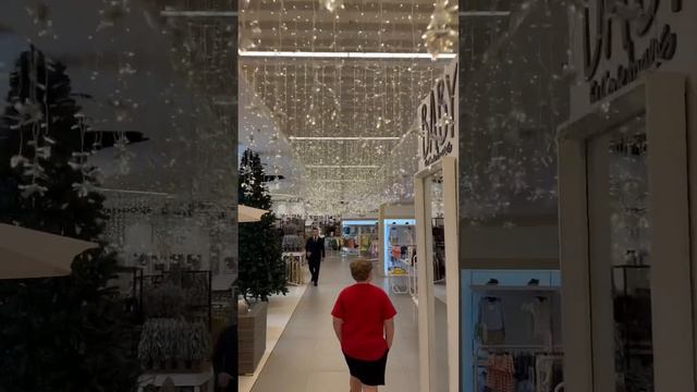 Summertime in South America | Stores are ready for Christmas #paraguay