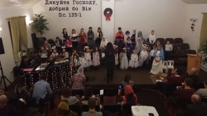 Вифлеем спокойно спит, мирно спит - рождественские детские песни