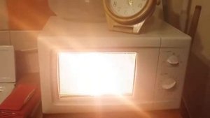 плазма в микроволновке (plasma in microwave)