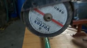 Маятниковая пила, дисковая - своими руками.Pendulum saw a vise .