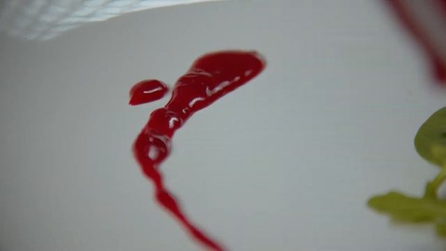 Бифштекс из оленины с брусничным фюме смотреть онлайн