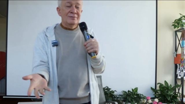 Учитель и ученик растут вместе. Александр Хакимов смотреть онлайн