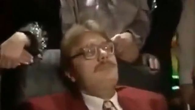 Двинятин берет решающий раунд про сонеты Что? Где? Когда? 31.12.1994 смотреть онлайн