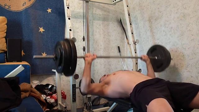 жим лежа 105 кг на 8 раз смотреть онлайн