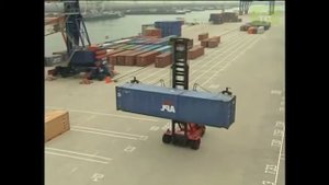 погрузчик контейнеров - reach stacker