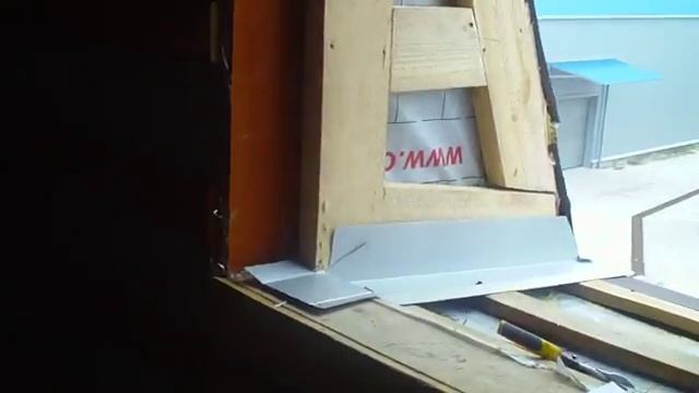 Врезка МЕТАЛЛОПЛАСТИКОВЫХ окон в МАНСАРДНУЮ КРЫШУ смотреть онлайн