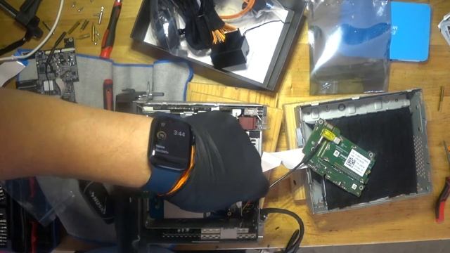 Mr12Volt Carplay Module Installation - PCM3.1 - Porsche Macan 2015