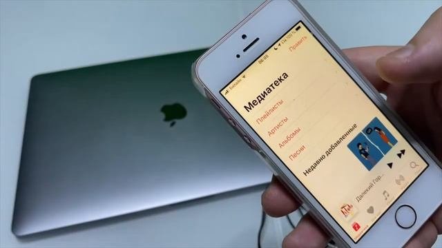 Обзор, Распаковка: гигантский AirPods - шикарный подарок за свои деньги