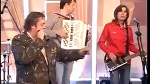 Молодость ты как времени замок...