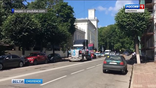 Смоленские молодожены приехали регистрировать брак на фурах