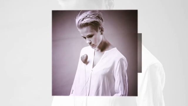 Влада Чупрова "Она" ( piano version ) смотреть онлайн