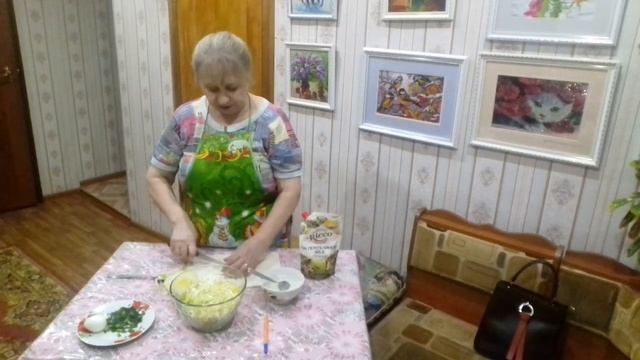 САЛАТ С ПЕКИНСКОЙ КАПУСТОЙ , ОБЯЗАТЕЛЬНО ПРИГОТОВЬТЕ ! смотреть онлайн