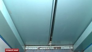 Екатеринбуржец чудом выжил после падения с седьмого этажа в шахту лифта