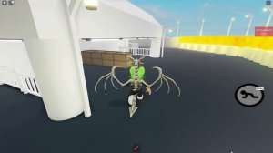 Ютуберы проходят АДСКУЮ ТРАССУ в Пигги роблокс | Piggy roblox | Три Пигги ловят на Формуле 1