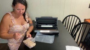 Review of SEATAO VH5188 Automatic Vacuum Sealer Machine