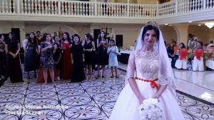 Свадьба, бой за букет невесты!