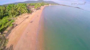 Обзор восточной части пляжа Маенам - самого живописного пляжа Самуи