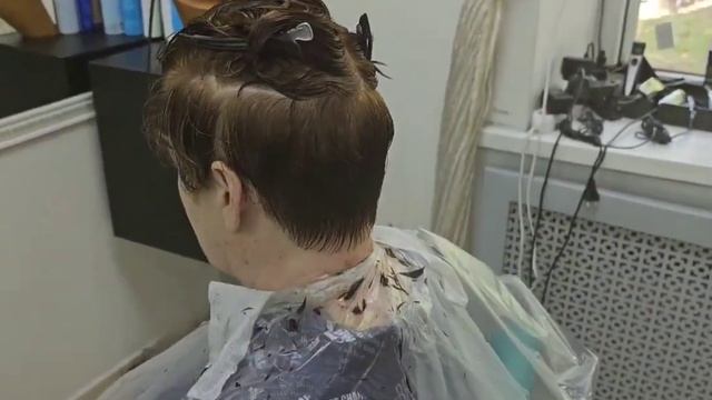 Один день из жизни Парикмахера! смотреть онлайн