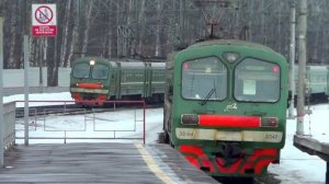 Электропоезда ЭД4М-0347 и ЭД4М-0346 платформа Никольское