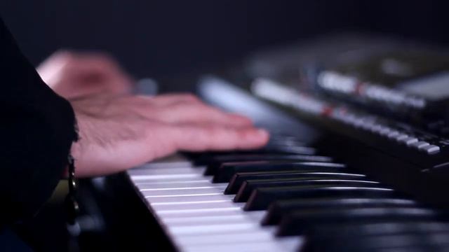 KORG Pa300 смотреть онлайн