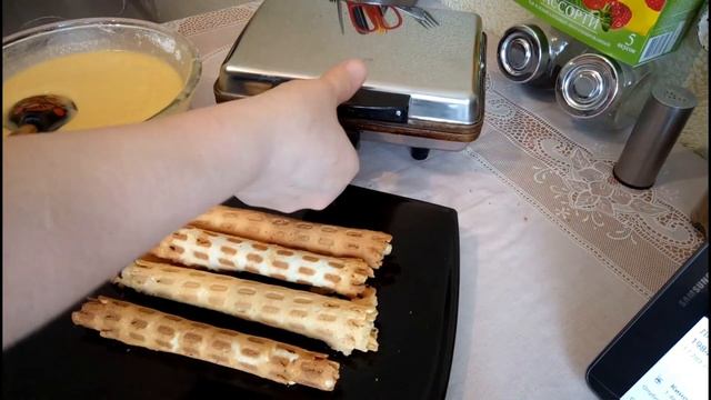 Рецепт Вафель, Пеку Вафли. Мммм вкуснятина... смотреть онлайн