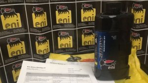 ООО Эни-центр: Синтетическое моторное масло для 2х тактных снегоходов Eni Snow Racing