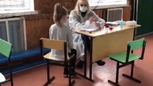 Бригада медиков педиатрического профиля проводит медосмотр детей в Геническом районе