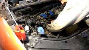 VOLKSWAGEN Touran 1.6 капремонт, замена колец, пробита прокладка