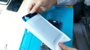 Замена задней панели Xiaomi Mi Note 10 Lite Cracked Bcak Glass Replacement  Xiaomi M2002F4LG