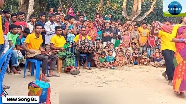 পালকি হেলে পাকি রে দলে । Bangla Git । Village Git । Biyar Geet । Bangladesh Git । Appel Git смотреть онлайн