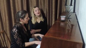 Песня "Не забывайте тех, кто любит вас и ждет..."