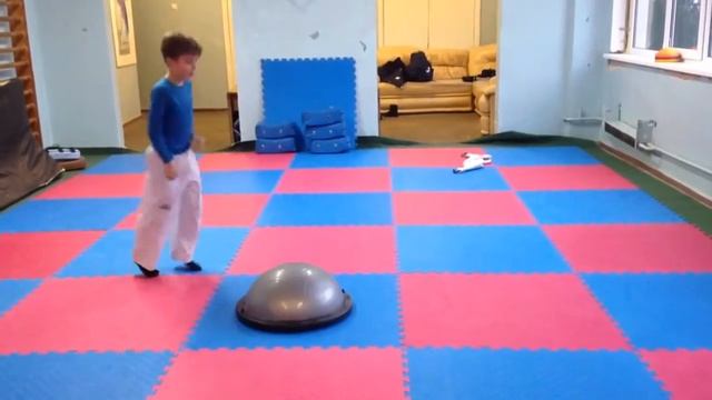 Тхэквондо для детей. Taekwondo kids смотреть онлайн