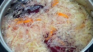 Борщ с квашеной капустой