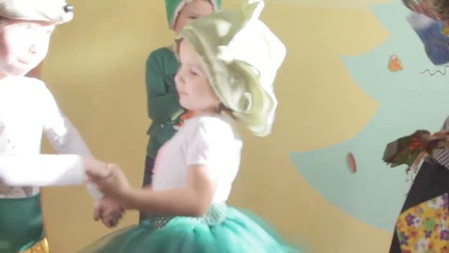 Осень. Детский центр "СОЛНЫШКО" смотреть онлайн