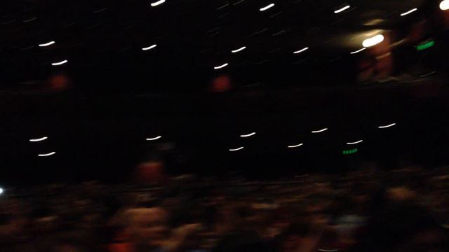 Jonathan Frakes plays the trombone смотреть онлайн