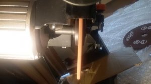 Биение диска станка Rezer EG235-CN