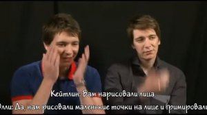 Джеймс и Оливер Фелпс, Твинтервью для канала HeyUGuys