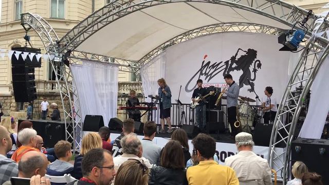 Балада про дві скрипки - Bria Blessing & ShockolaD смотреть онлайн