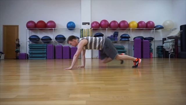 Упражнение дня. Медвежье ползание/Bear crawl. Техника, ошибки.
