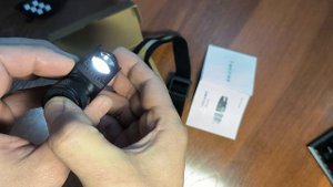 Налобный фонарь Sofirn H25LR (на аккумуляторе 18650)